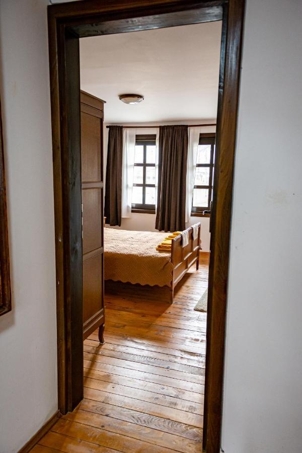 Razsukanova House , Разсукановата Къща Elena Kültér fotó